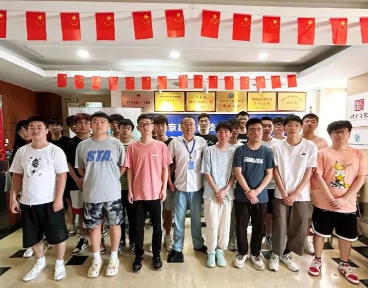 近期結(jié)班留影 | 百尺竿頭，更進(jìn)一步，加